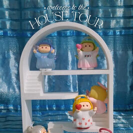 Welcome to the House Tour: YOYO Edition Welcome to the House Tour: YOYO Edition